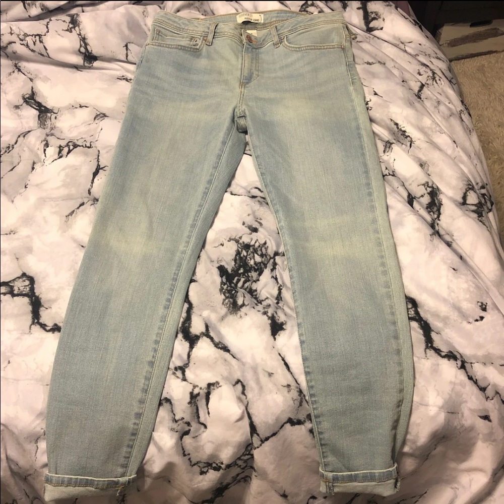 FOREVER 21 JEANS